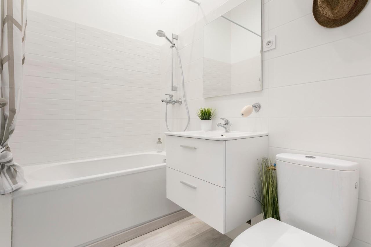 Studio Proche Jean Moulin, Location Courte Duree Béziers Buitenkant foto
